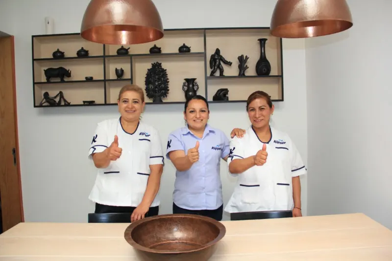 Trabajadoras del hogar Kipper con su supervisora